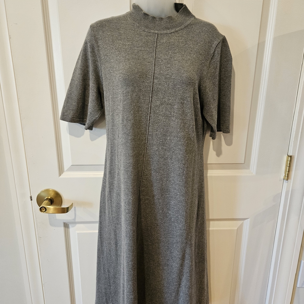 Ann Taylor Factory Gray Knit Midi Dress with elbow Sleeves